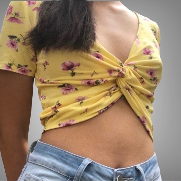 Forever 21 Top - Picture 1 of 5